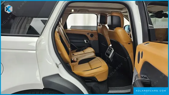 LAND ROVER RANGE ROVER SPORT D300 HSE DYNAMIC