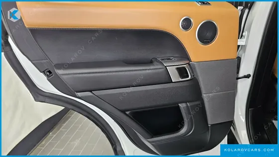 LAND ROVER RANGE ROVER SPORT D300 HSE DYNAMIC