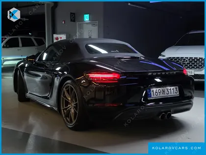 PORSCHE 718 2.0