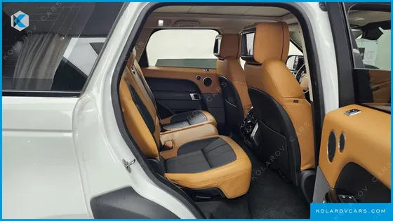 LAND ROVER RANGE ROVER SPORT D300 AB DYNAMIC