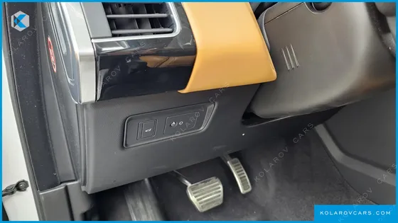 LAND ROVER RANGE ROVER SPORT D300 AB DYNAMIC
