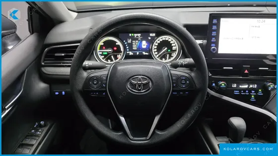 TOYOTA CAMRY 2.5 LE HYBRID