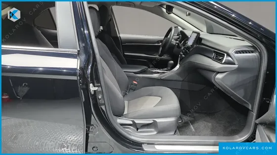 TOYOTA CAMRY 2.5 LE HYBRID