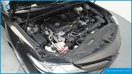 TOYOTA CAMRY 2.5 XLE HYBRID