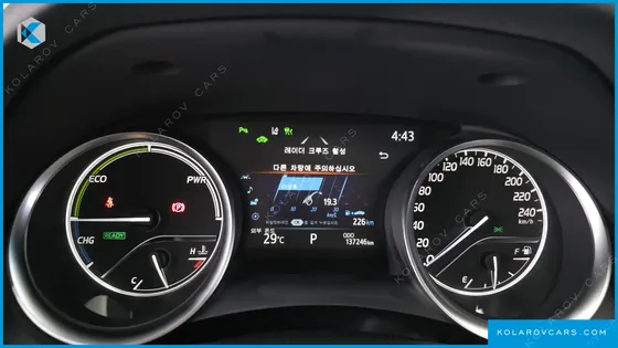 TOYOTA CAMRY 2.5 XLE HYBRID