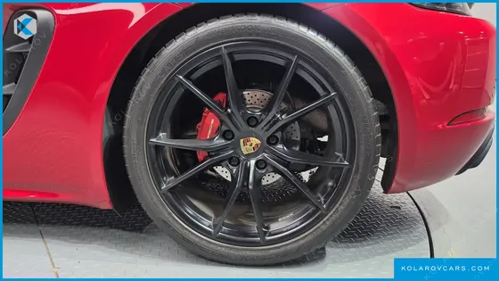 PORSCHE 718 2.5 GTS