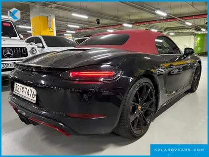 PORSCHE 718 2.5 GTS
