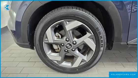 HYUNDAI VENUE 1.6 FLUX