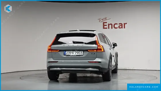 VOLVO V60 B5 ULTRA AWD