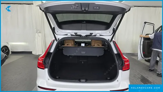 VOLVO V60 B5 ULTIMATE AWD