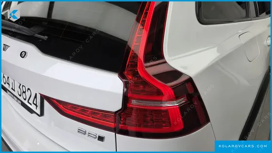 VOLVO V60 B5 ULTIMATE AWD
