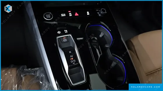 AUDI A5 40 TFSI QUATTRO ADVANCED