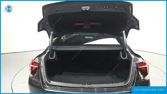 KIA K8 2.5 GASOLINE 2WD