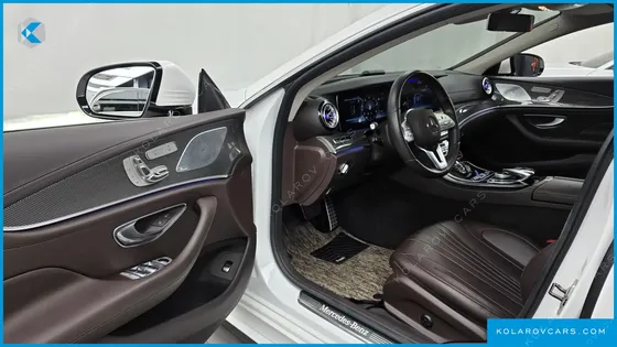 MERCEDES CLS-CLASS CLS300D AMG LINE