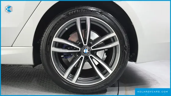 BMW GRAN TURISMO (GT) 620D M SPORT