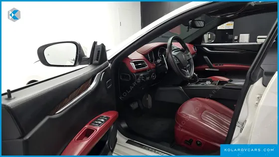 MASERATI GHIBLI 3.0S Q4