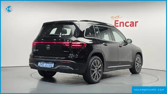 MERCEDES EQB EQB300 4MATIC AMG LINE
