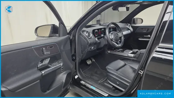 MERCEDES EQB EQB300 4MATIC AMG LINE