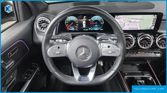 MERCEDES EQB EQB300 4MATIC AMG LINE