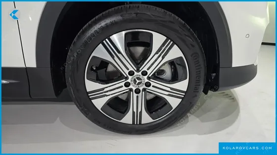 MERCEDES EQB EQB300 4MATIC PROGRESSIVE