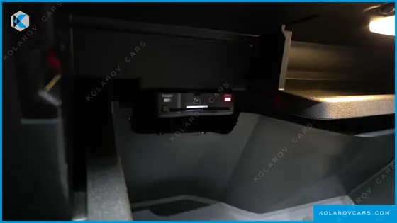 MERCEDES EQB EQB300 4MATIC PROGRESSIVE