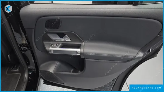 MERCEDES EQB EQB300 4MATIC PROGRESSIVE