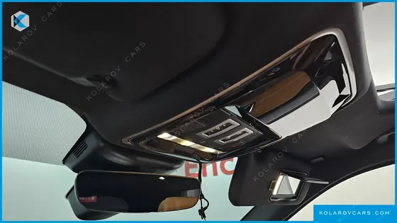 LAND ROVER RANGE ROVER VELAR 3.0 D300 R-DYNAMIC HSE