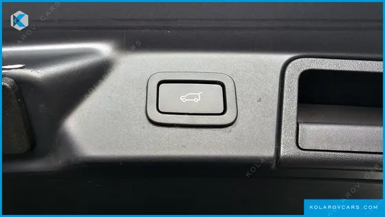 LAND ROVER RANGE ROVER VELAR 3.0 D300 R-DYNAMIC HSE