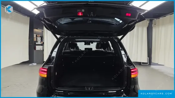 MERCEDES EQB EQB300 4MATIC AMG LINE
