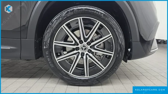 MERCEDES EQB EQB300 4MATIC AMG LINE