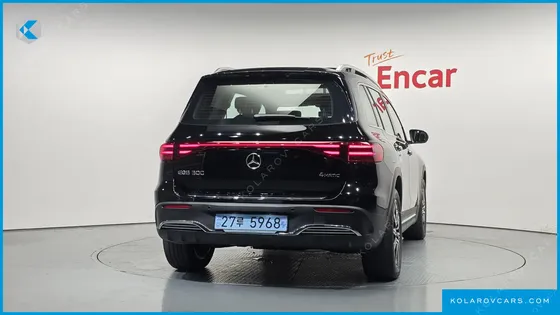 MERCEDES EQB EQB300 4MATIC AMG LINE