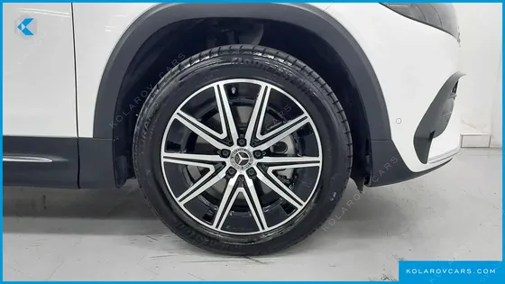 MERCEDES EQB EQB300 4MATIC AMG LINE