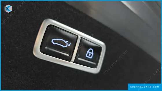 GENESIS G80 GASOLINE 2.5 TURBO 2WD