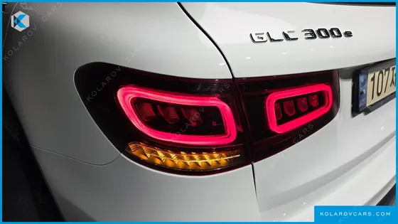 MERCEDES GLC-CLASS GLC300E 4MATIC