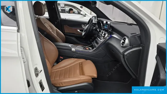 MERCEDES GLC-CLASS GCL300 4MATIC COUPE