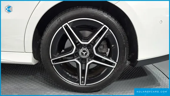 MERCEDES CLA-CLASS CLA250 4MATIC