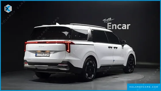 KIA CARNIVAL GASOLINE 7-SEATER NOBLESSE