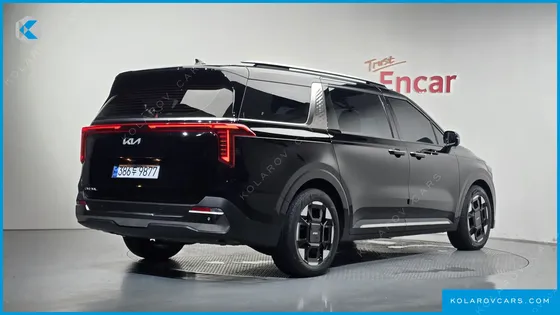 KIA CARNIVAL DIESEL 9-SEATER NOBLESSE