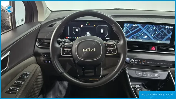 KIA CARNIVAL DIESEL 9-SEATER NOBLESSE