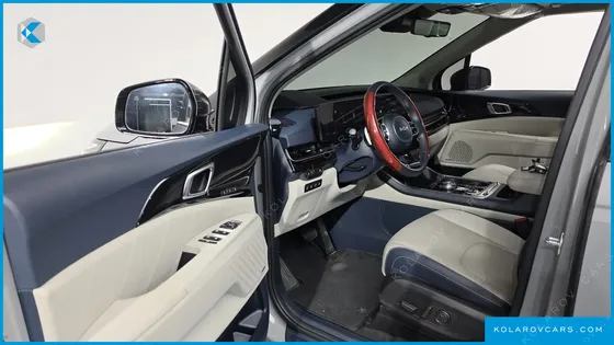 KIA CARNIVAL HEV 7SEATER GRAVITY