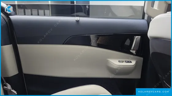 KIA CARNIVAL HEV 7SEATER GRAVITY