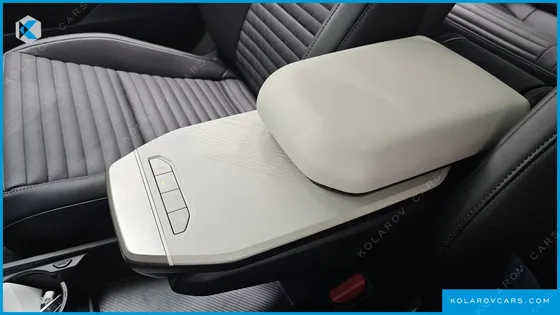 KIA EV4 LONG RANGE 2WD