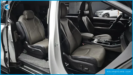 KIA CARNIVAL DIESEL 9-SEATER NOBLESSE