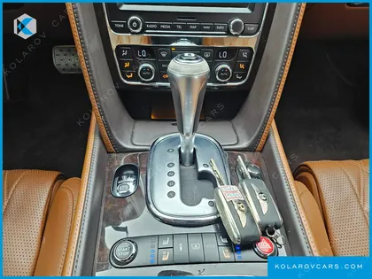 BENTLEY FLYING SPUR 6.0