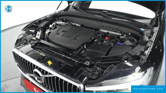 VOLVO XC60 B5 INSCRIPTION