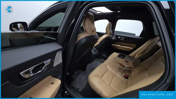 VOLVO XC60 B5 INSCRIPTION