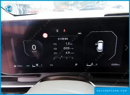 KIA CARNIVAL GASOLINE 9-SEATER HI LIMOUSINE