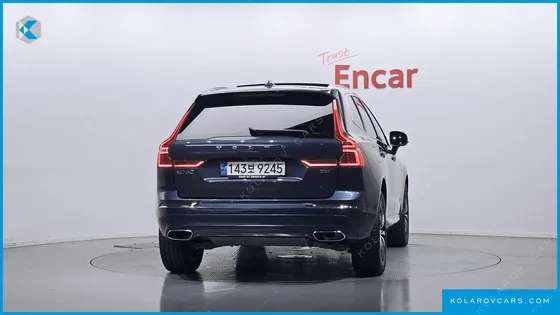 VOLVO XC60 B5 INSCRIPTION