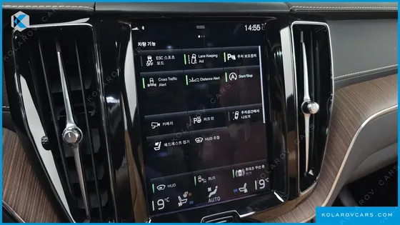 VOLVO XC60 B5 INSCRIPTION