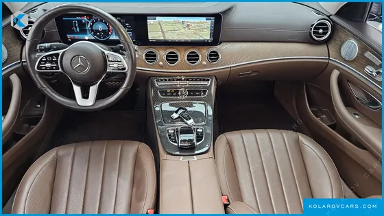 MERCEDES E-CLASS E300 4MATIC EXCLUSIVE